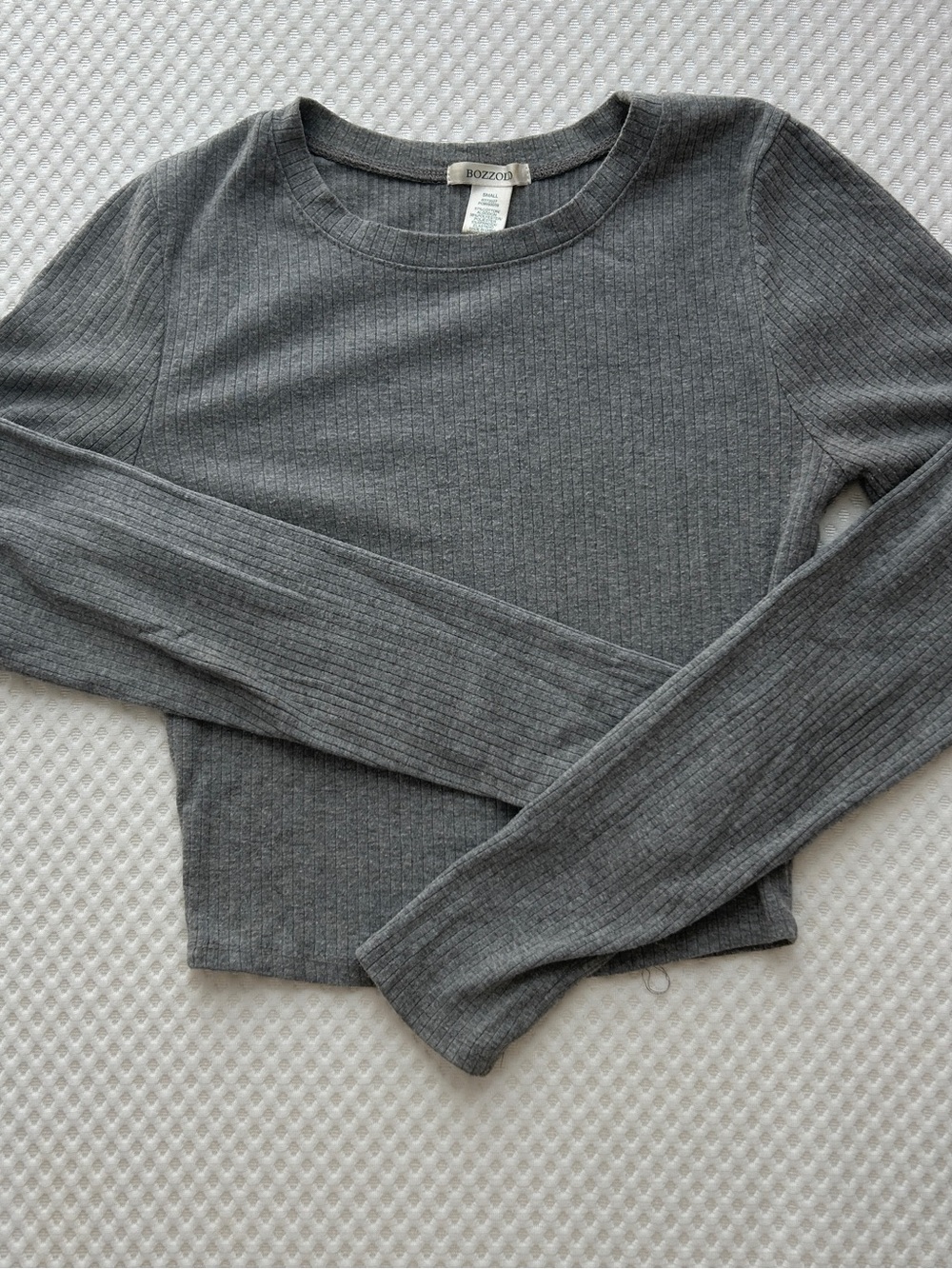 Bozzolo Dark Gray Ribbed Long-Sleeve Crop Top